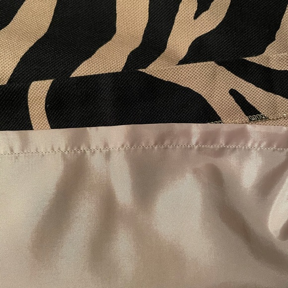 LOFT women’s skirt, size 6P - Picture 9 of 10